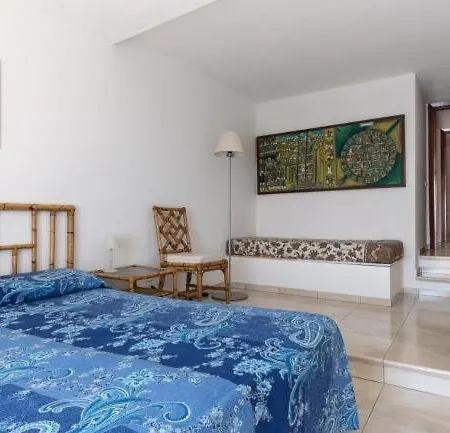 Дом отдыха Sea View On The Rocks